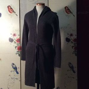 Women’s Long Sleeves sweater with hoodie.